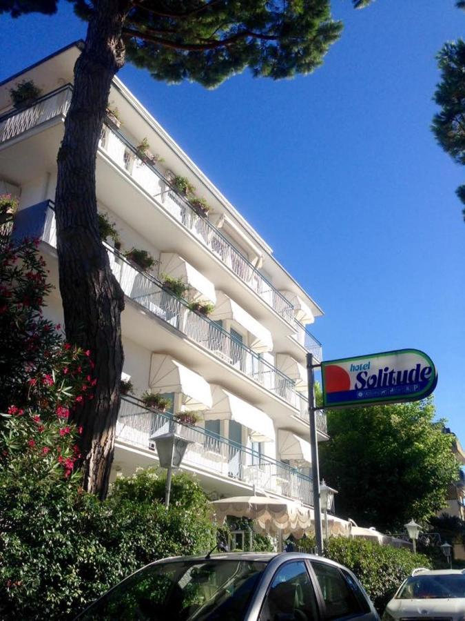 Hotel Solitude Riccione Eksteriør billede